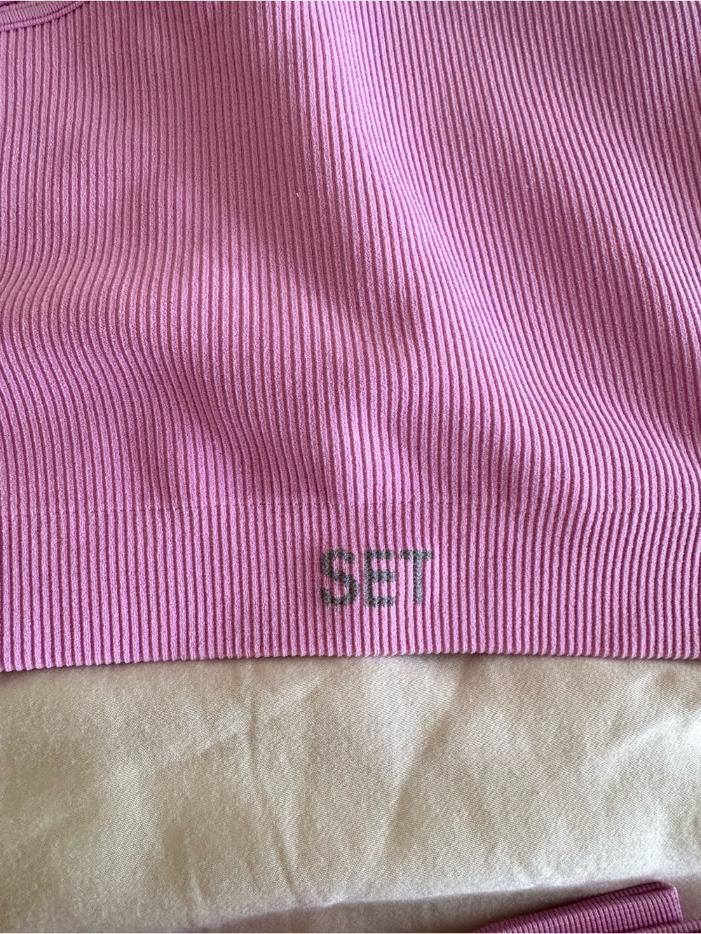 NEW Set Active Pink Bra & Leggings Set - Picture 2 of 4
